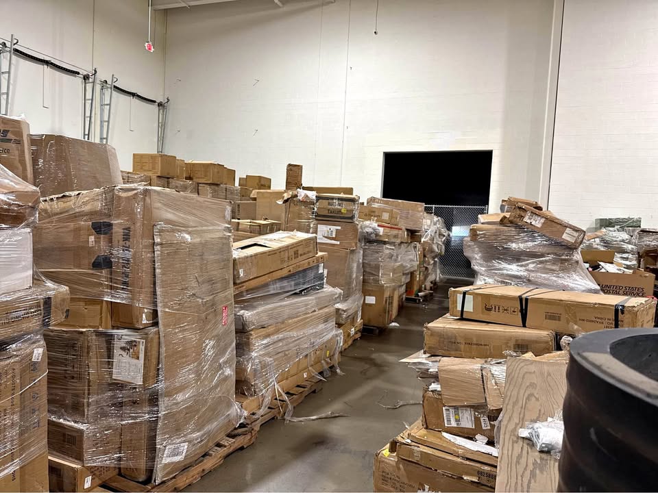Returned Furniture Blind Pallets