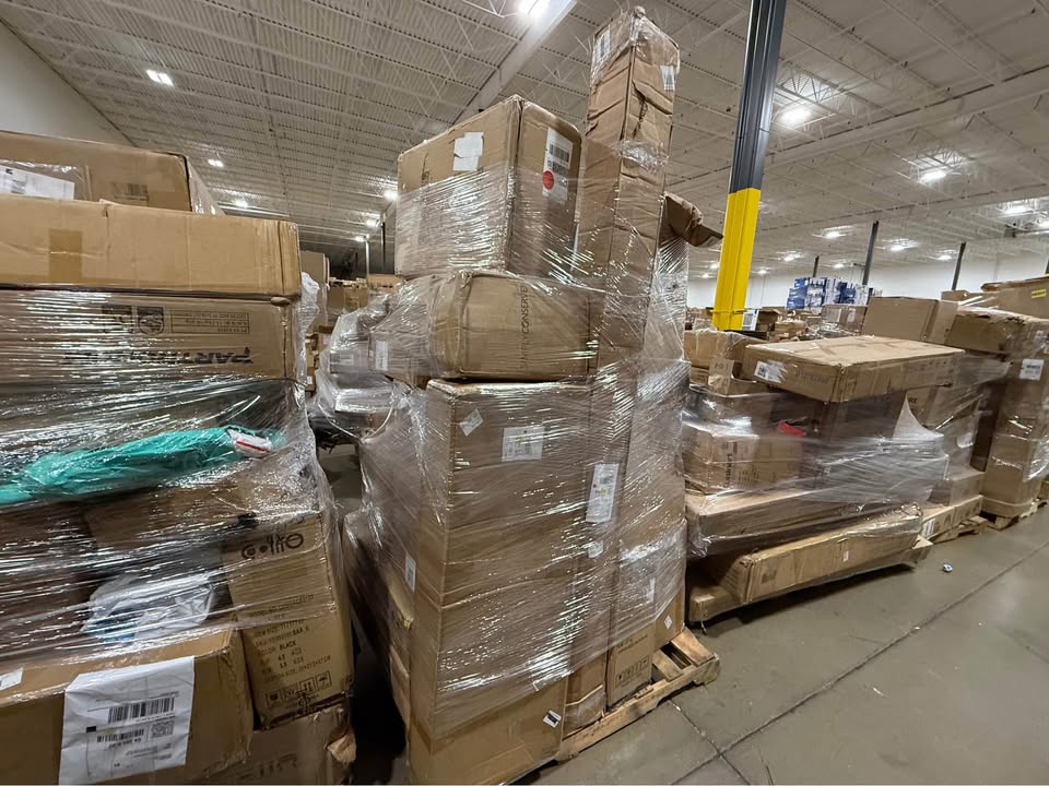 Returned Furniture Blind Pallets
