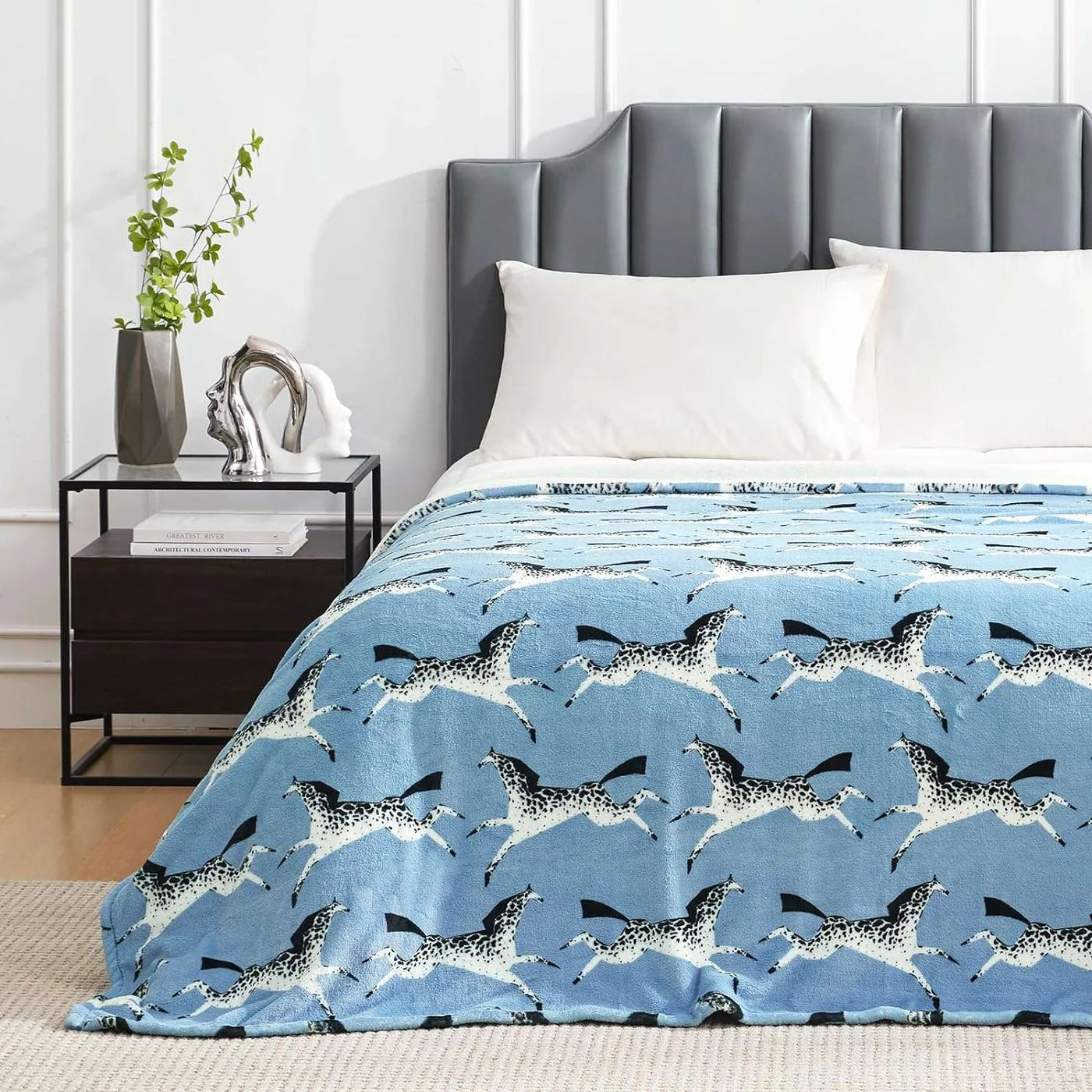 Running Horse - King/Queen Adult Blanket
